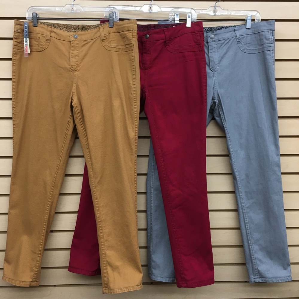 Pants - Focus - Picture 2 of 2